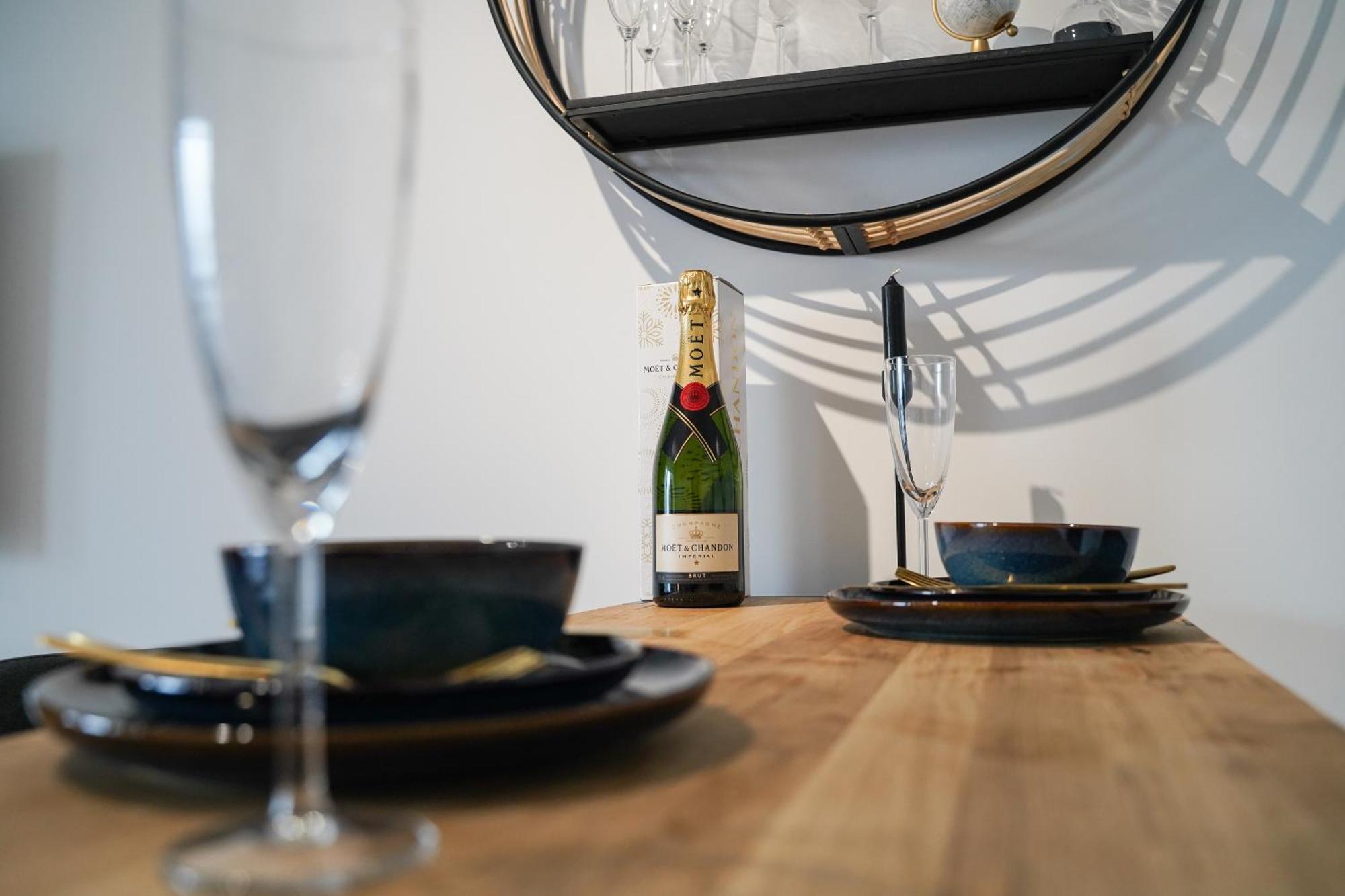 Central Suite Wien Eksteriør bilde